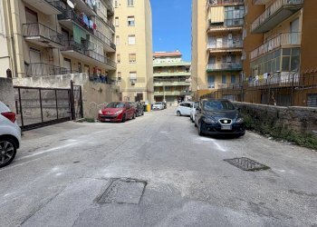 Edificio all\'aperto - Box VIA GROTTA SANTA
 
175, Siracusa - foto 11