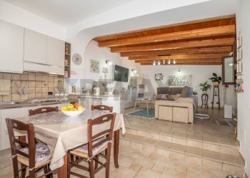 Sala da pranzo - Independent house Via Lazio
 
4, Pachino - photo 2