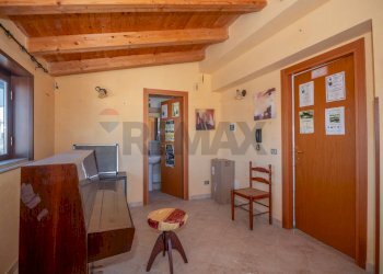 Hall / corridoio - Independent house Via Lazio
 
4, Pachino - photo 16