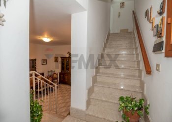 Scala interna - Independent house via Vittorio Emanuele
 
67, Melilli - photo 6