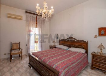 Camera - Independent house via Vittorio Emanuele
 
67, Melilli - photo 14