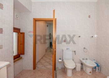 Bagno - Independent house via Vittorio Emanuele
 
67, Melilli - photo 18