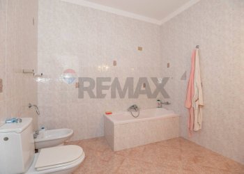 Bagno - Independent house via Vittorio Emanuele
 
67, Melilli - photo 19