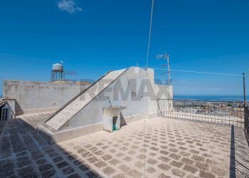 Terrazzo - Independent house via Vittorio Emanuele
 
67, Melilli - photo 21