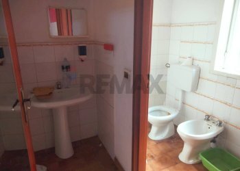 Bagno - Locale Commerciale via Libertà
 
111, Pachino - foto 8