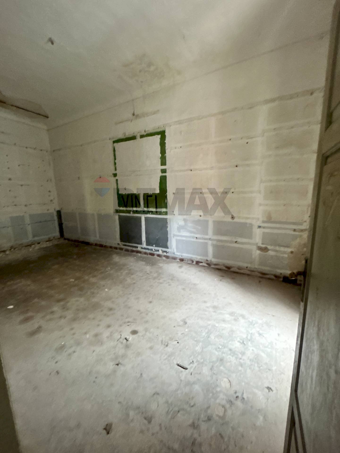 Stanza vuota - Ufficio Via Siena
 
2/4, Avola - foto 2