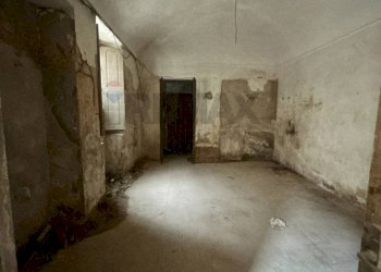 Stanza vuota - Ufficio Via Siena
2/4, Avola - foto 13