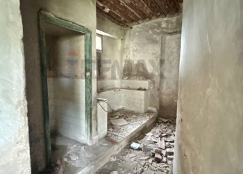 Stanza vuota - Ufficio Via Siena
2/4, Avola - foto 14