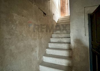 Scale - Ufficio Via Siena
2/4, Avola - foto 27