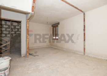 Stanza vuota - Casa indipendente Via Pietro Micca
 
18, Pachino - foto 6