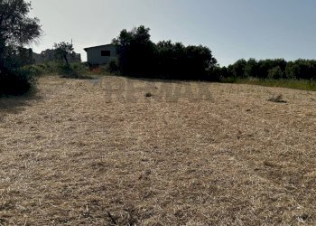 Giardino - Agricultural land Contrada Vadalazzo, Pachino - photo 1