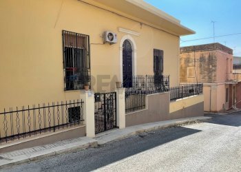 Casa all\'aperto - Villa Via Ciro Menotti
 
95, Pachino - foto 3