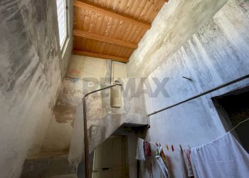 Scale - Villa Via Ciro Menotti
 
95, Pachino - foto 31