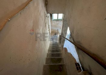 Scale - Villa Via Ciro Menotti
 
95, Pachino - foto 57