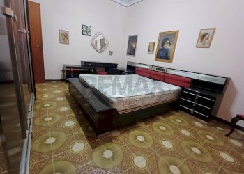 Camera / camera da letto - Casa indipendente via Edera
 
33, Pachino - foto 9