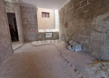 Stanza vuota - Casa indipendente via Edera
 
33, Pachino - foto 31