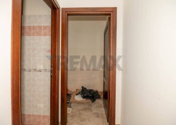 Bagno - Independent house Via Pozzo Crivello
 
20, Melilli - photo 25