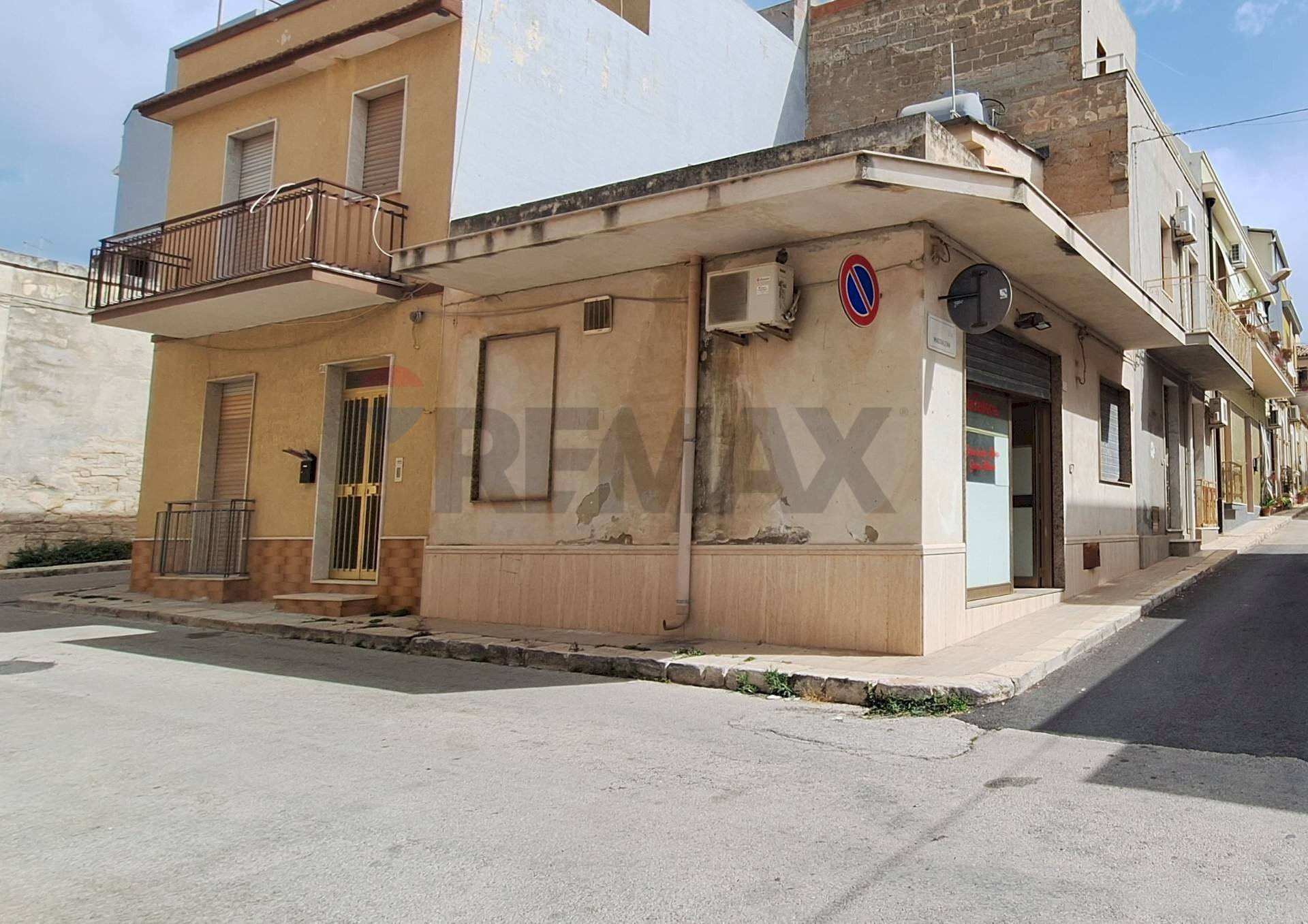 Casa all\'aperto - Negozio Via Maddalena
 
55, Rosolini - foto 1