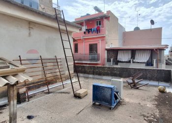 Terrazza - Negozio Via Maddalena
55, Rosolini - foto 12