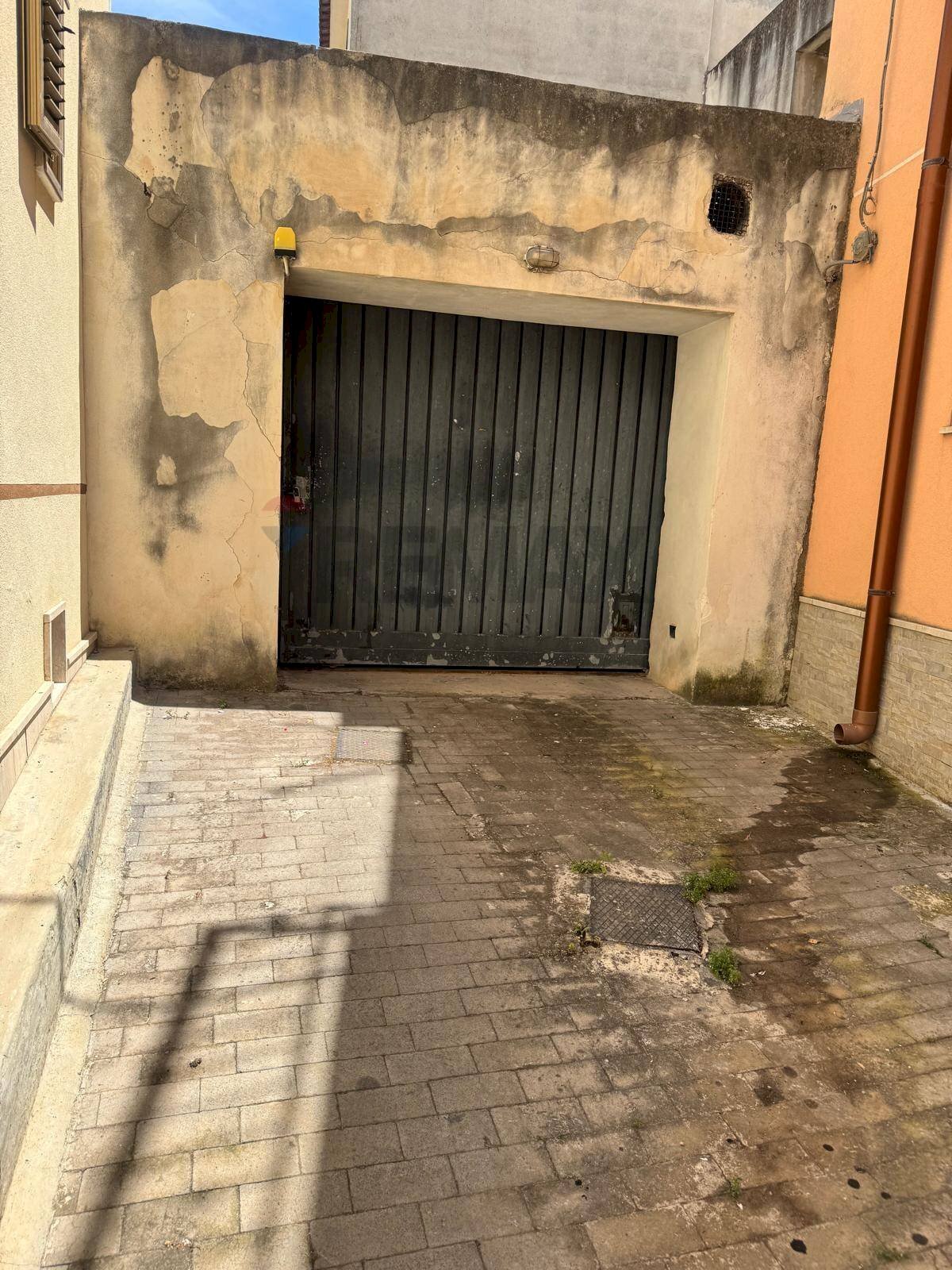 Esterno - Box Via Solferino
 
1, Melilli - foto 3