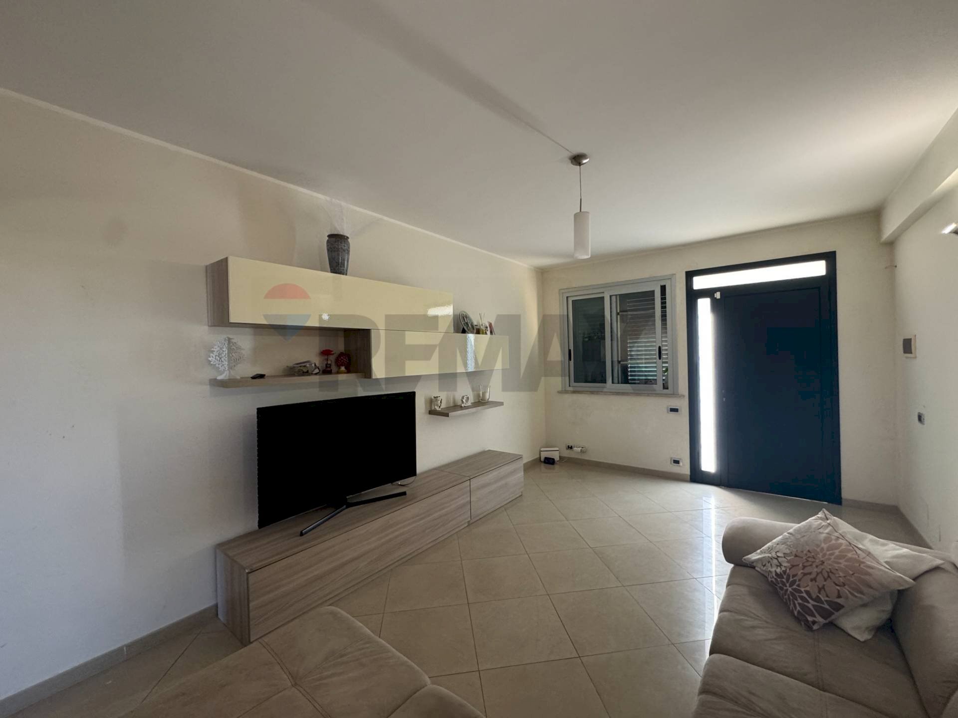 Soggiorno - Villa a Schiera VIA TARANTO
 
6, Pachino - foto 3