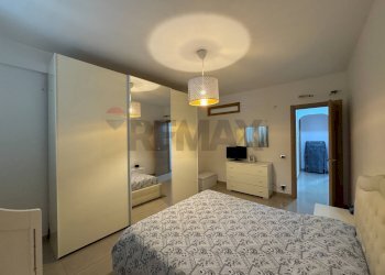 Camera / camera da letto - Villa a Schiera VIA TARANTO
 
6, Pachino - foto 16