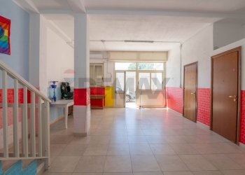 Ricezione / Lobby - Box Via Belice
 
27, Pachino - foto 7