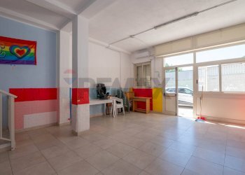 Ufficio - Box Via Belice
 
27, Pachino - foto 9