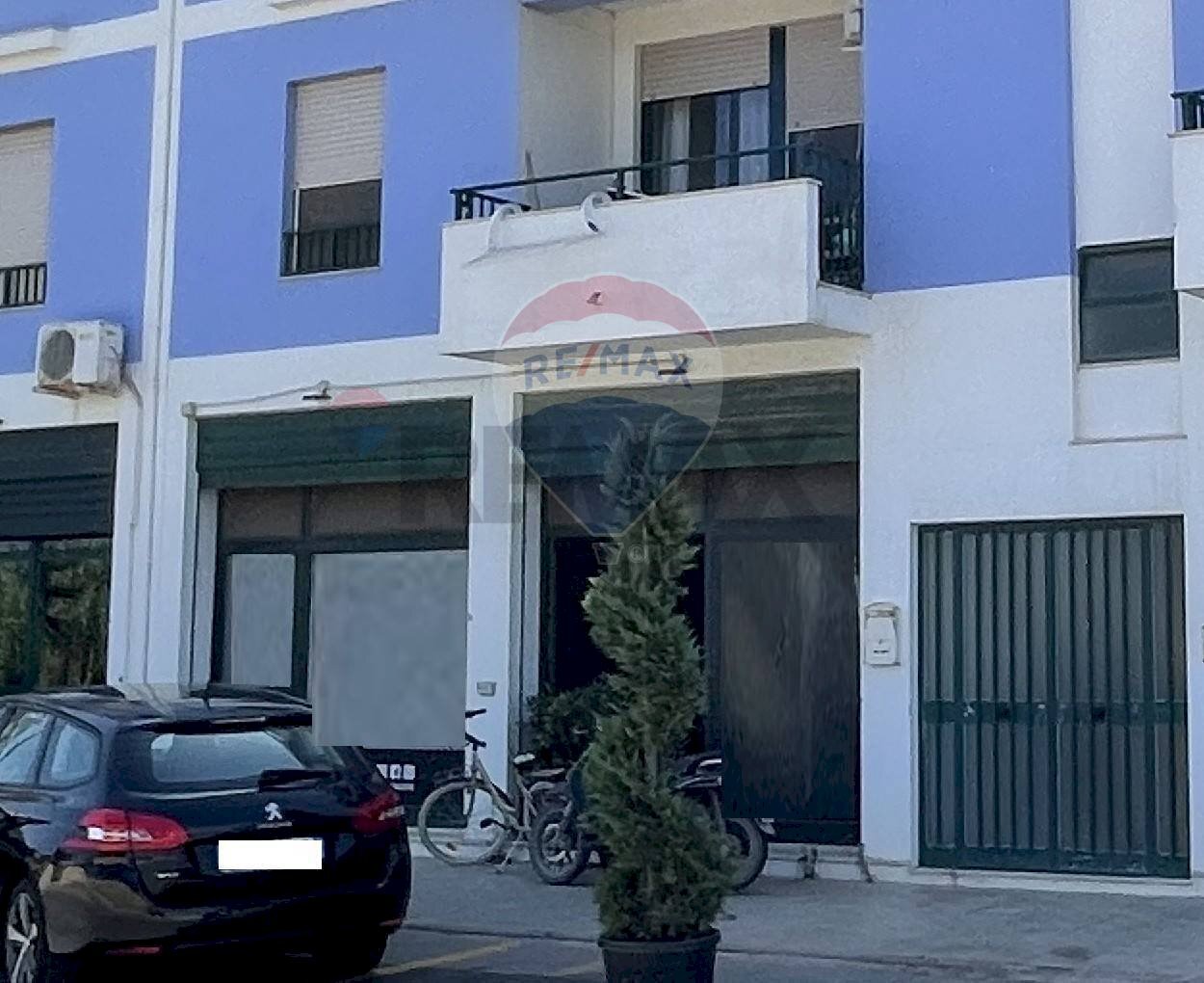 Edificio all\'aperto - Locale Commerciale Viale Sebastiano Fortuna
 
53, Pachino - foto 2