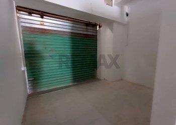 Stanza vuota - Locale Commerciale Viale Sebastiano Fortuna
 
53, Pachino - foto 15