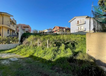 Giardino - Terreno edificabile via Massina
snc, Pachino - foto 4