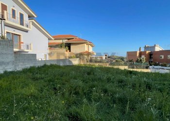 Giardino - Terreno edificabile via Massina
snc, Pachino - foto 12