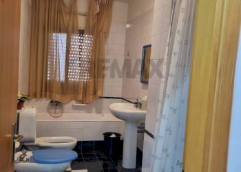 bagno - Appartamento via Siracusa
 
27, Melilli - foto 4