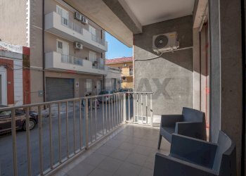 Balcone - Negozio Via Palestro
 
106/108, Priolo Gargallo - foto 9