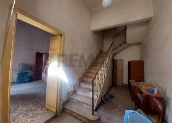 Scale - Casa indipendente Via Guglielmo Tell
 
2, Avola - foto 14