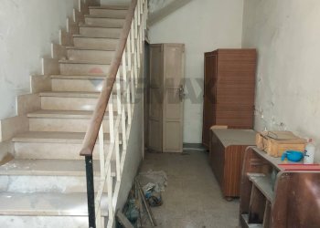 Scale - Casa indipendente Via Guglielmo Tell
 
2, Avola - foto 15