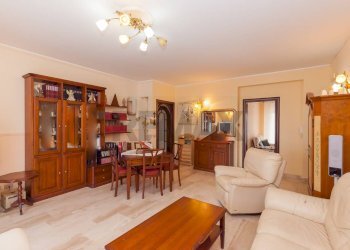 Salone - Appartamento via Guglielmo Marconi
 
snc, Augusta - foto 4