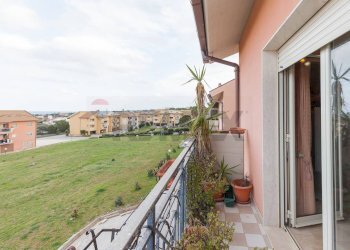 Balcone - Appartamento via Guglielmo Marconi
 
snc, Augusta - foto 11