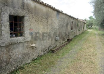 Casa all\'aperto - Terreno agricolo pista del sole
 
s.n.c., Melilli - foto 63