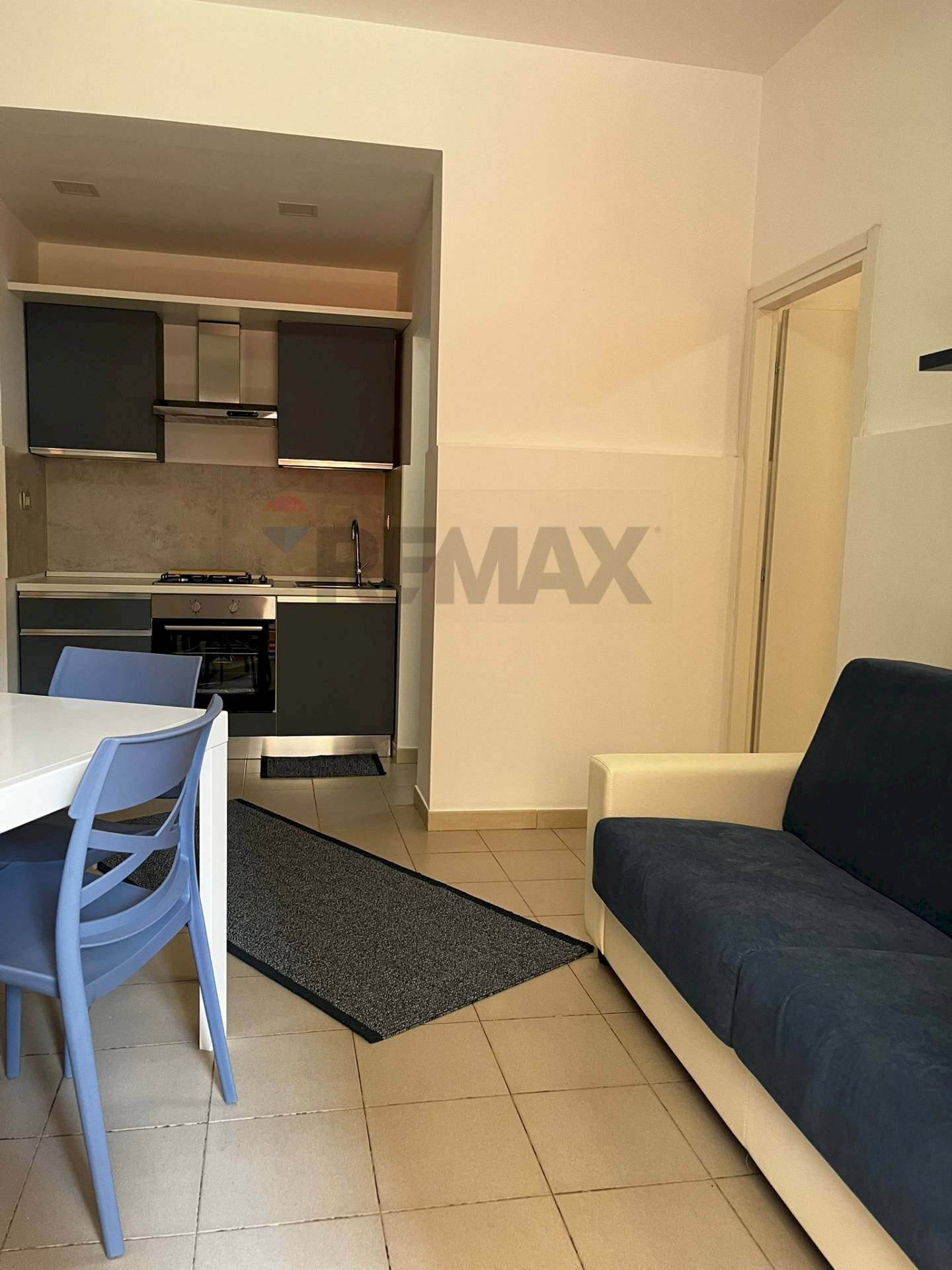Zona living - Bilocale Via Consolare Valeria
 
73, Sant'Alessio Siculo - foto 1