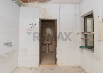 Bagno - Casa indipendente Via dei Platamoni
 
22, Priolo Gargallo - foto 20