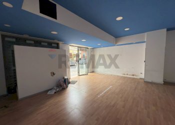 Stanza vuota - Locale Commerciale via dell'angelo custode
 
22/22A, Priolo Gargallo - foto 5