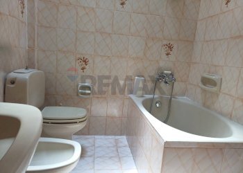 Bagno - Appartamento Via Antonino Brancati
 
54, Pachino - foto 17