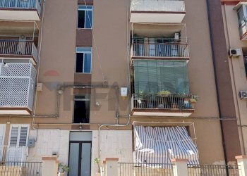 Edificio all\'aperto - Trilocale VIA FRANCESCO MAUCERI
 
31/E, Siracusa - foto 2