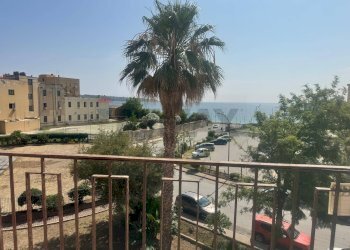 Vista - Quadrilocale Via Eroi Di Malta
 
12, Augusta - foto 2