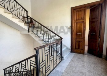 Pianerottolo - Quadrilocale Via Eroi Di Malta
 
12, Augusta - foto 10