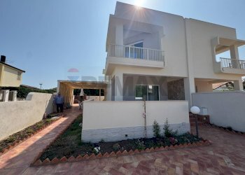 Casa all\'aperto - Villa C.DA REITANI SAN LORENZO
 
snc, Noto - foto 2