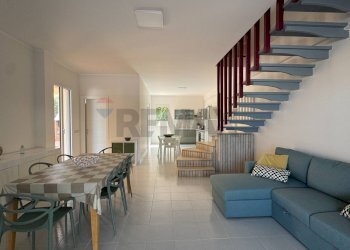 Sala da pranzo - Villa C.DA REITANI SAN LORENZO
 
snc, Noto - foto 4