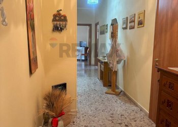 Corridoio - Quadrilocale Via Mostringiano
 
13, Priolo Gargallo - foto 3