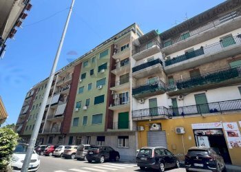 Facciata - Quadrilocale Via Mostringiano
 
13, Priolo Gargallo - foto 22